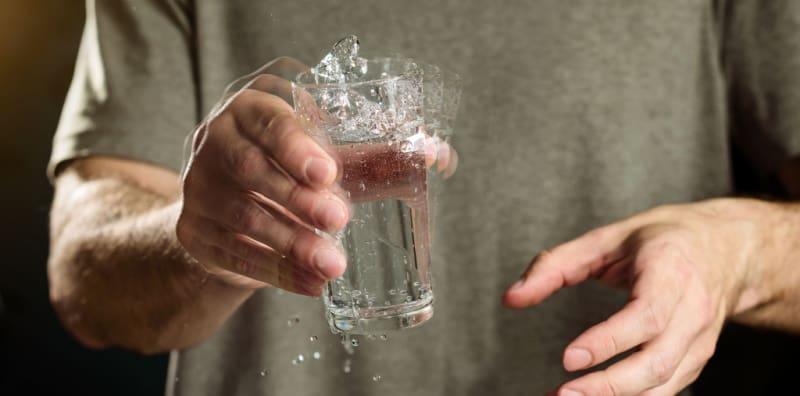 10 Masalah Ini Punca Anda Alami Tangan Bergetar, Jangan Ambil Ringan!