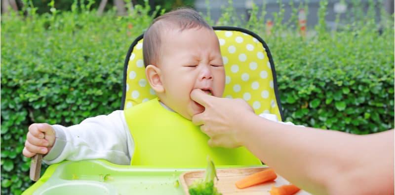 anak tercekik makanan