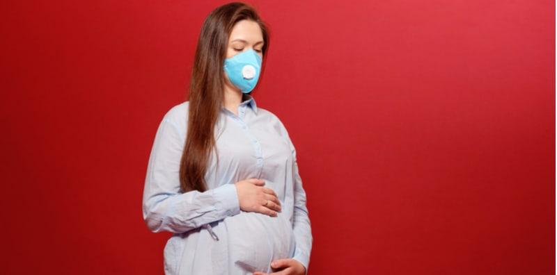 Selamat Ke Untuk Wanita Mengandung Pakai Pelitup Muka? Ini Penjelasan Pakar!