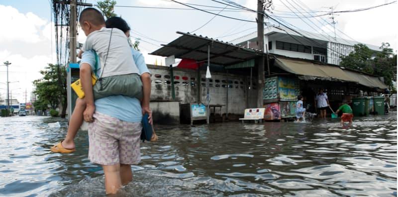 Bencana Alam Bukan Saja Musnahkan Alam & Harta Benda, Malah Juga Kesihatan, Jaga-jaga, Ya!