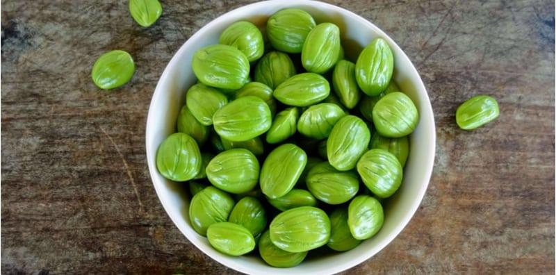 Jangan Tak Tahu Tentang Khasiat Petai, Ia Boleh Mencegah Anemia & Menstabilkan Tekanan Darah