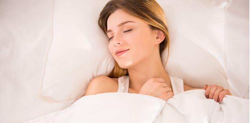 Biarkan Zakar & Miss V Bernafas! Ini Manfaat Jika Tak Pakai SELUAR DALAM Ketika Tidur