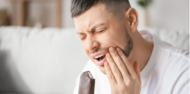 Ngilu Rasa Bila Makan Aiskrim? Ini Dia 10 Punca Gigi Anda Jadi Sensitif!