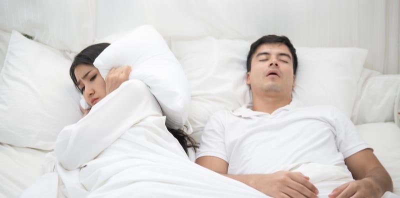 AWAS, Jangan Terlalu Selesa! Orang Kurus Yang Tidur Berdengkur BERPOTENSI Jadi GEMUK!