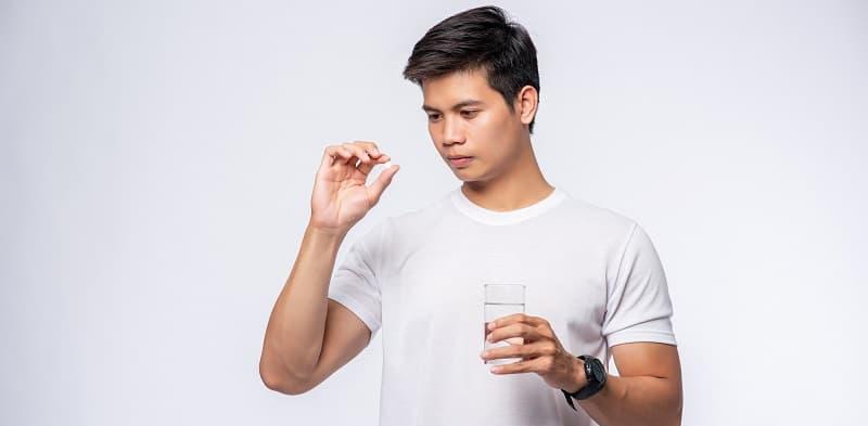 Bukan Semua Vitamin Boleh Makan Tau! Kaum Adam, Jangan Ambil 7 Suplemen Ini!