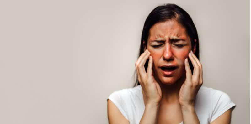 Wanita Boleh Tumbuh Janggut! Ya, Ini Antara 3 Penyakit 'Rare' Menyerang Perempuan!