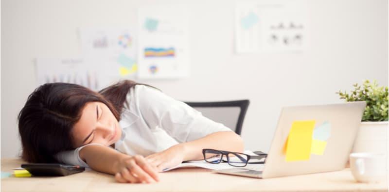 Hati-Hati Jika Selalu Rasa Letih, Ini 8 Cara BERKESAN Untuk Pulihkan Tenaga Anda