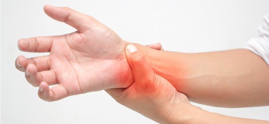 Rasa Sakit Kaki Atau Tangan? Ia Antara 6 Tanda Kanser Tulang Yang Anda Mesti Tahu!