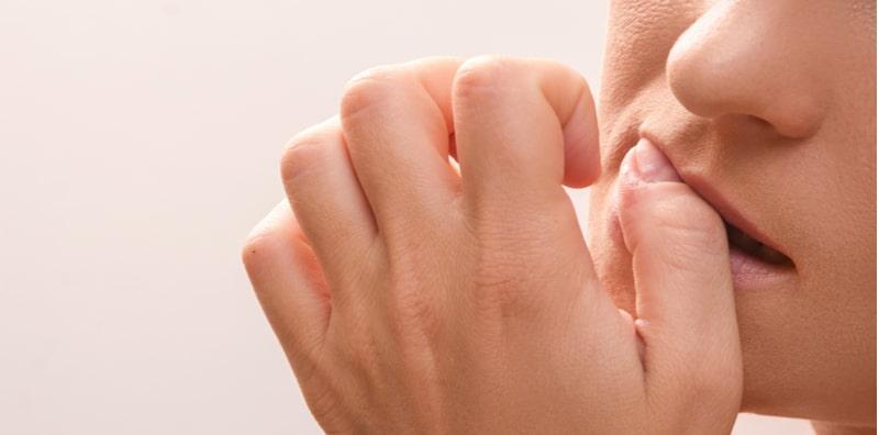 Suka Gigit Kuku? AWAS, Tabiat Ini Bawa Mudarat! Ini 5 Cara Untuk Cegah