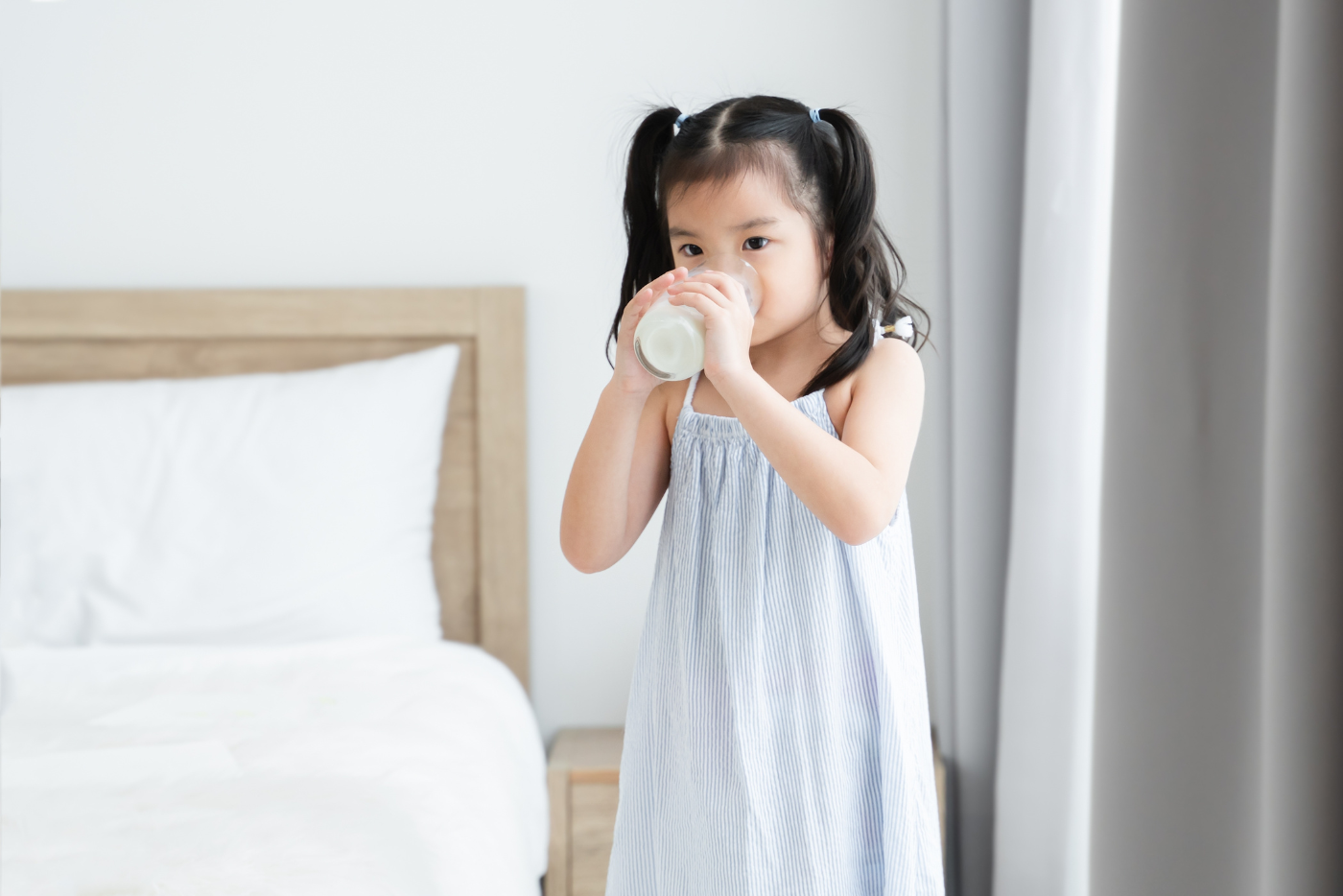 Bila Masa Sesuai Perkenalkan Susu Lembu Pada Anak?