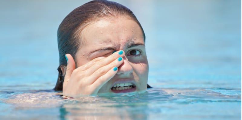 Bahaya Buka Mata Masa Berenang Dalam 'Pool', Boleh Jejaskan Penglihatan?