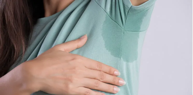 Badan Kuat Berpeluh Sampai Berbau? Sila Elak Mengambil Makanan Jenis Ini!