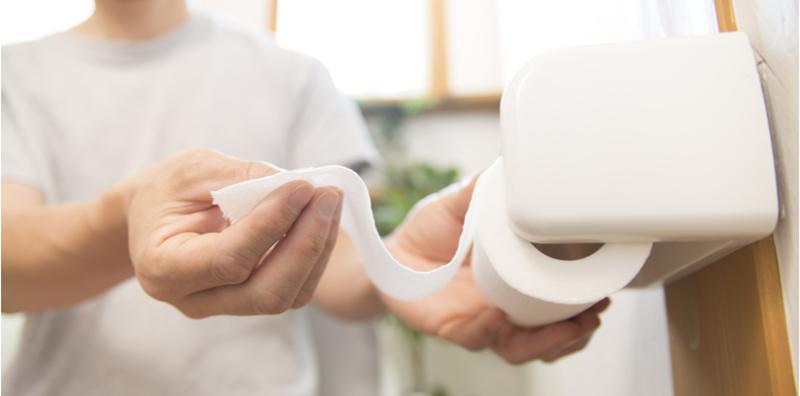 Cebok Guna Air @ Tisu? Cara Mana Yang Lebih Baik Untuk Mencuci Selepas Buang Air Besar?