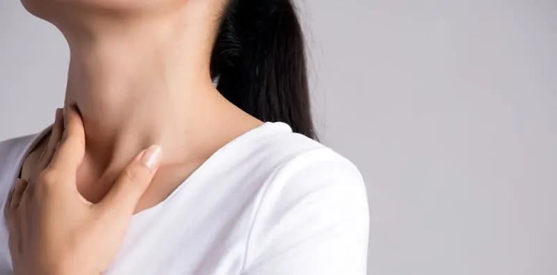 Wanita Kena Selalu Periksa Leher! Kalau Bengkak Tapi Tak Sakit, Ini Tanda Awal Penyakit Hashimoto
