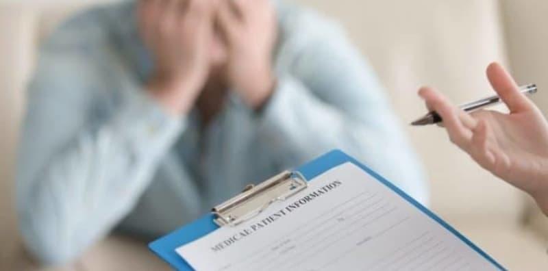 Sudah Mencarum Insurans Perubatan, Tapi Ada Ke 'Cover' Khidmat Kaunseling & Mental?