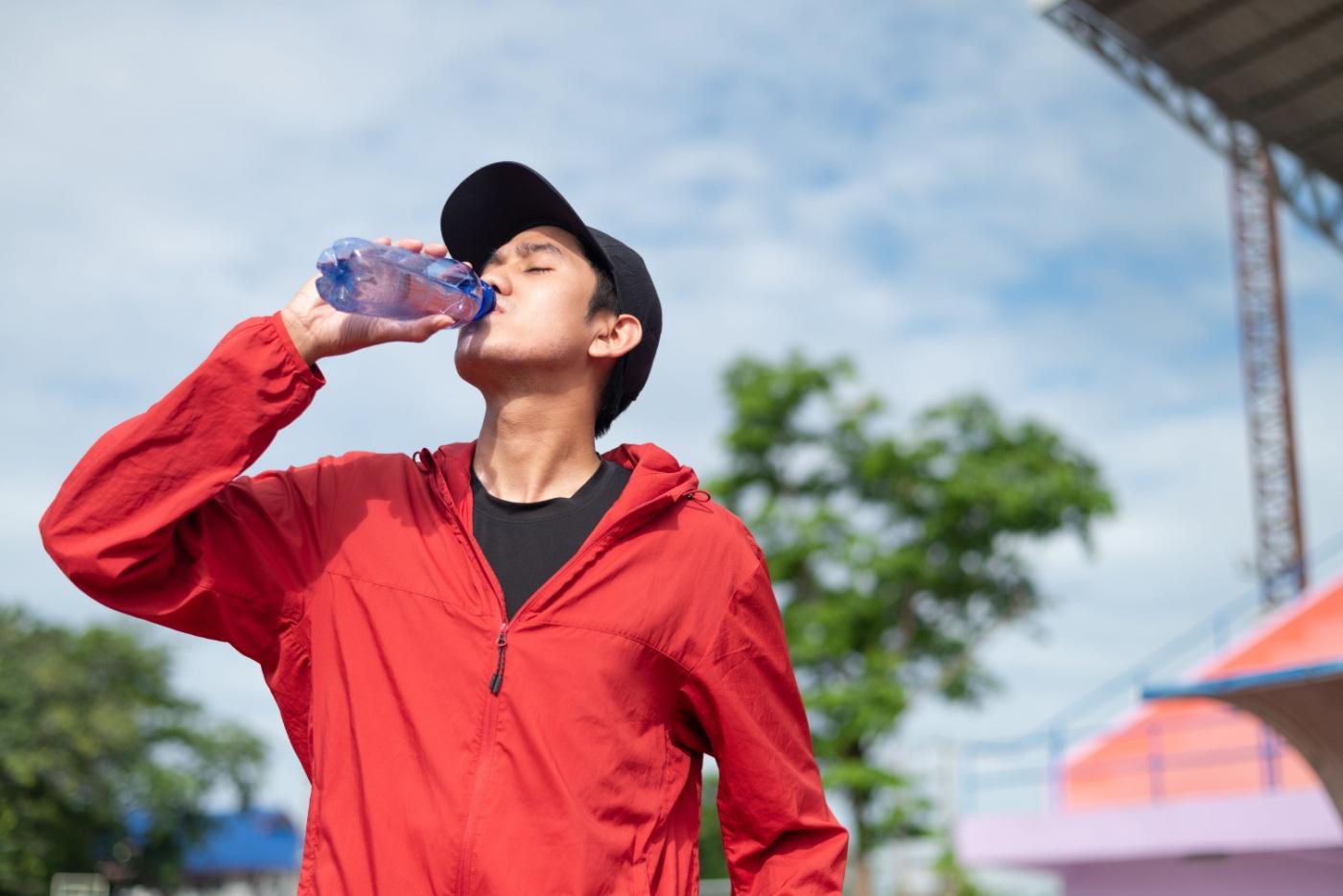 Badan Tak Cukup Air, Jangan Dipandang Enteng! Silap Gaya, Lelaki Boleh Kena Mati Pucuk!