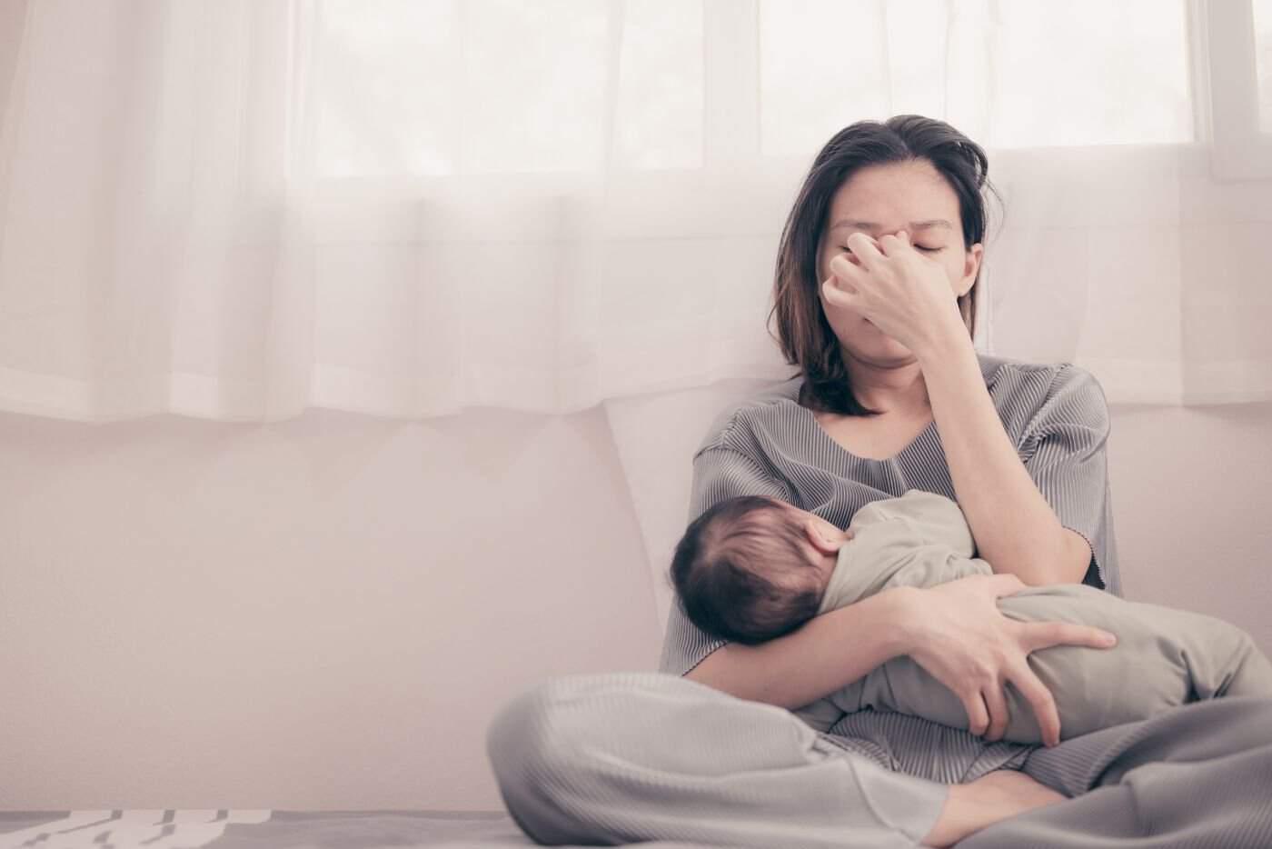 Kesakitan Bersalin Masih Terasa? Ibu Boleh Cuba 8 Tip Hilangkan Trauma Ini