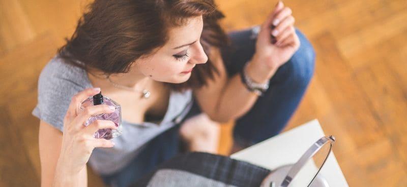 Pening Kepala Dengan Bau Minyak Wangi? Kenali Ciri Alergi Perfume!