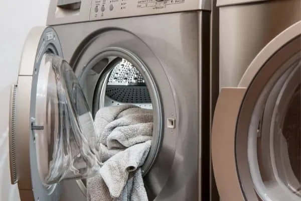 cara menghilangkan bau peluh badan