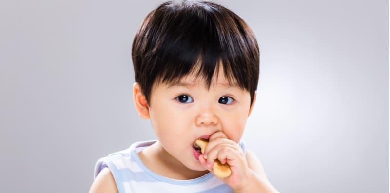 Ini 7 Sebab Parents Patut Elak Beri Biskut Baby Pada Si Manja, #4 Paling BAHAYA!