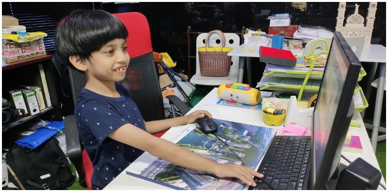 Panik Anak 'Buat Hal' Di Tempat Awam? Relaks, Bapa Tunggal Ini Kongsi 5 Tip Atasi Tantrum