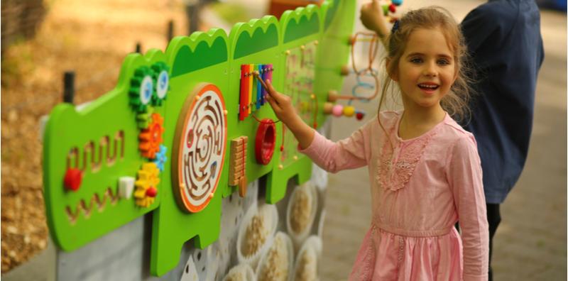 Anak Ada Kecenderungan Kinestetik? Ini Cara Kenal Pasti, Baru Anak Mudah Belajar!