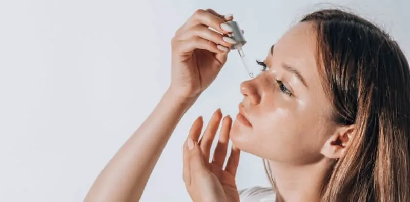 Parut Jerawat Susah Nak Hilang? Amalkan Serum Yang Ada 8 Bahan Ini, Berkesan!