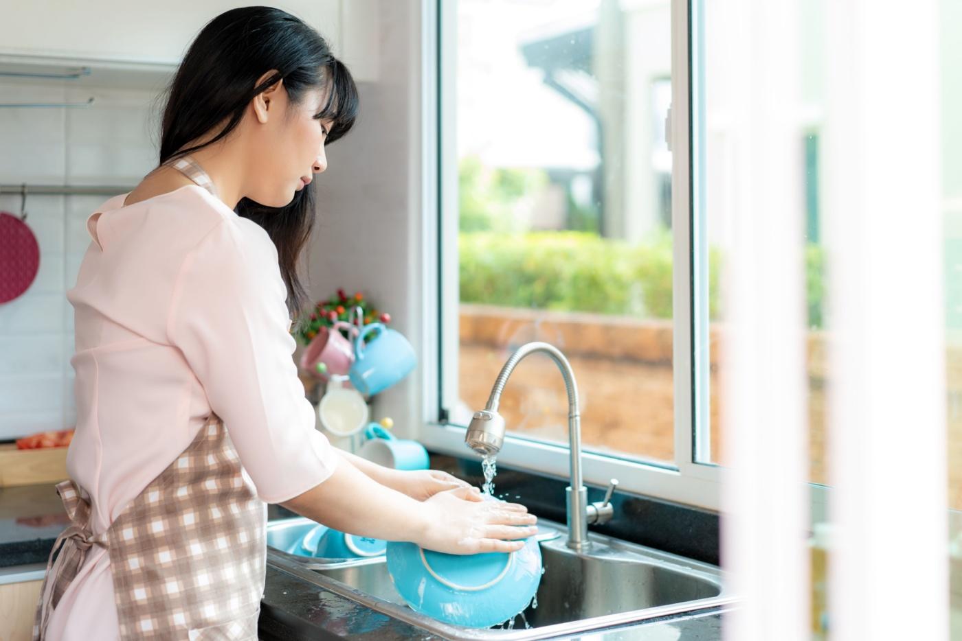 Ada Alergi Sabun Cuci Piring? Ketahui Punca, Simptom Serta Rawatannya!