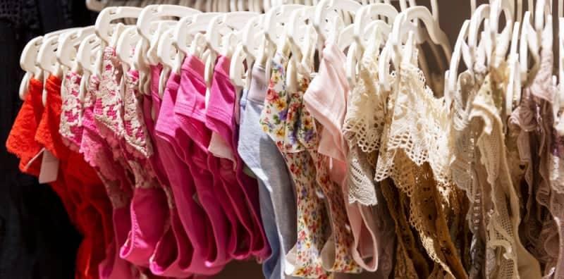 Nak Pilih Panties Renda Atau Yang Selesa? Elak Celah Kelangkang Melecet Dengan 5 Tip Ini!