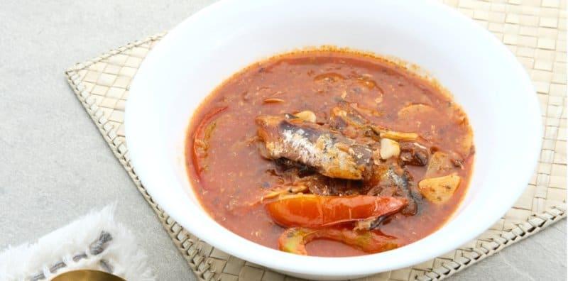 Cari Cara Masak Sardin Tin Yang Betul Bagi Hilang Bau Hanyir? Cuba 2 Resipi Ini!