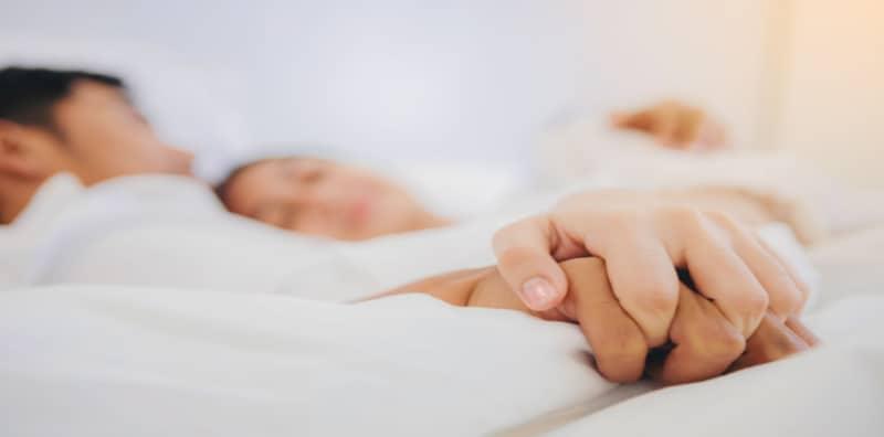 Masih Dalam Pantang, Tapi Suami Minta Bersama? Ambil Tahu 3 Hal Ini, Husband!