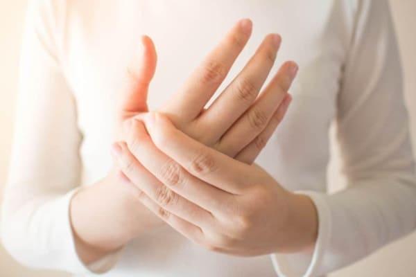 cara hilangkan lenguh tangan kanan