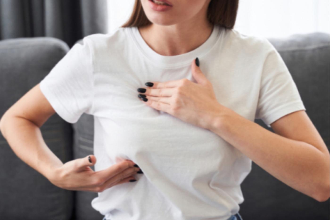 Buah Dada Selalu Sakit & Bengkak? Selain Haid, Ini 6 Punca Lain Yang Menyebabkannya!