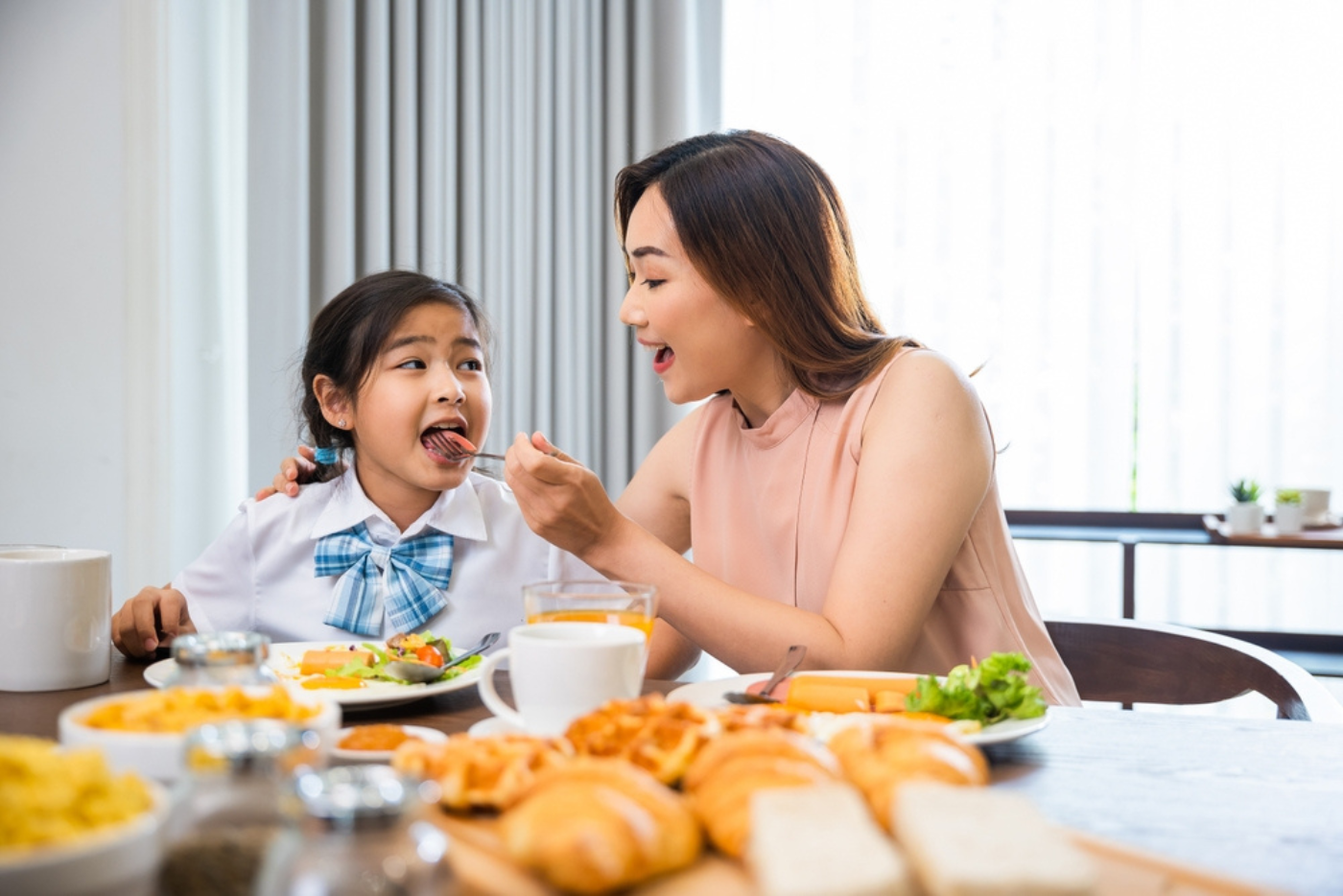 Makan 3x Sehari, Cukup Ke Untuk Anak Membesar? Ini Jadual Makan Anak Kecil-Remaja