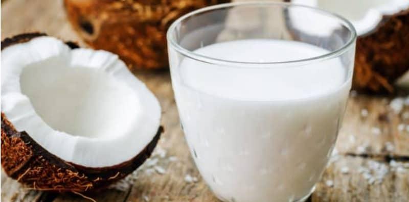 5 Teknik Nak Dapatkan Santan Pekat Lebih Banyak, Baru Masakan Lagi Sedap!