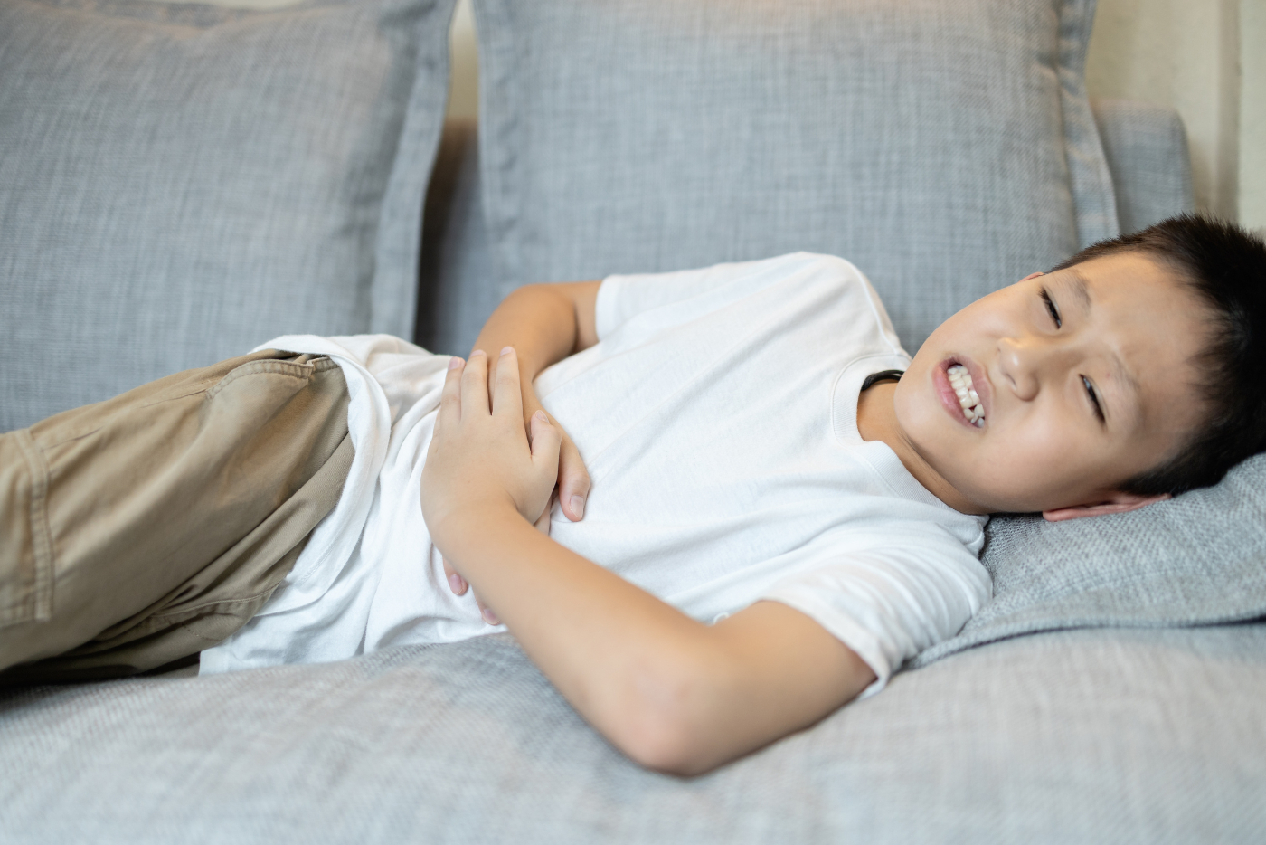 Si Kecil Cirit-birit Tapi Aktif? Ibu Ayah, Ini Cara Pastikan Anak Tak Dehidrasi!