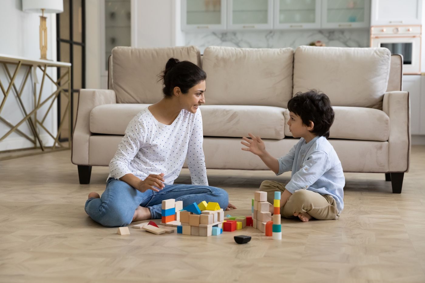 Jangan Bagi Anak Hadap Handphone Sahaja! Buat 6 Game Ini Di Rumah, Latih Minda Si Kecil