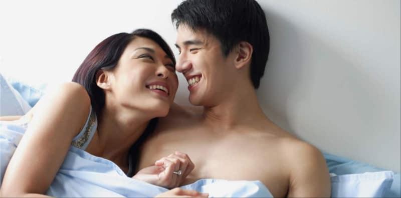 3 Posisi Bersama Untuk Elak Hamil Anda Boleh Cuba! Tapi, Betul Ke Berkesan Kaedah Ini?