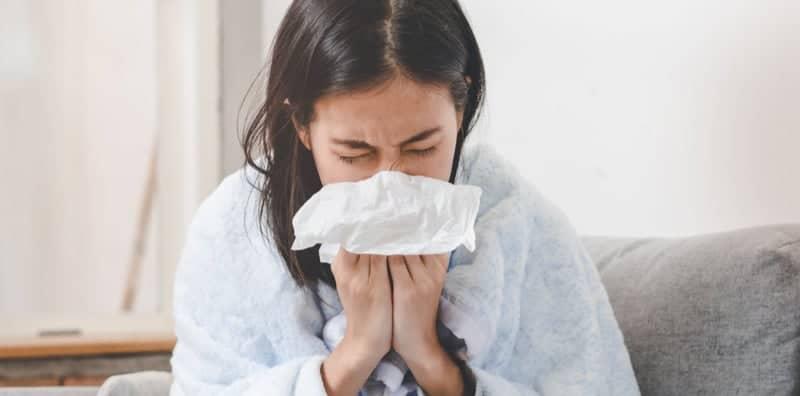 Hidung Meleleh & Tak Selesa? Nah Cuba 9 Tip Hilangkan Selesema Ini, Berkesan!