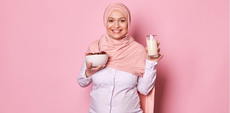 Wanita Hamil Ingin Berpuasa? Ikut Tips Pakar Diet Ini!
