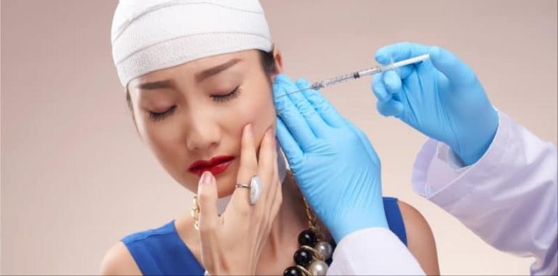 Pembedahan Buat Lesung Pipit Palsu Berbahaya? 9 Risiko Ini Mungkin Berlaku!