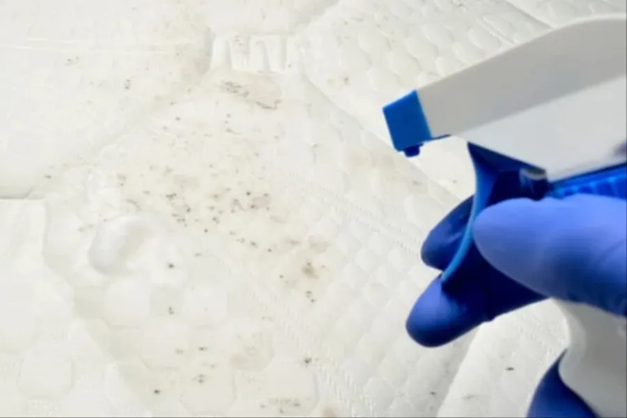 Sayang Baju Masih Baru Tapi Ada Tahi Lalat Bertompok, Cuba 5 Tip Ini Untuk Hilangkannya!