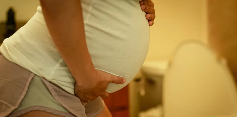 10 Petua Hilangkan Kencing Kotor Semasa Hamil, Tip No. 5 WAJIB Amalkan!