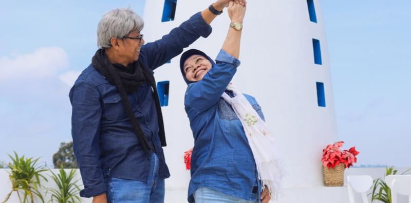 Dah Berusia Bukan Alasan Aksi Di Kamar Hambar, Ini 5 Cara Hangatkan Hubungan