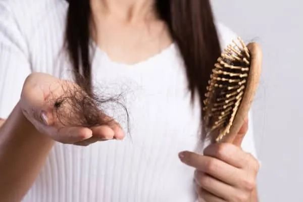 rambut gugur tanda kanser