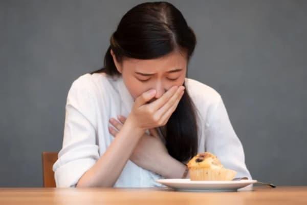 tanda keracunan makanan