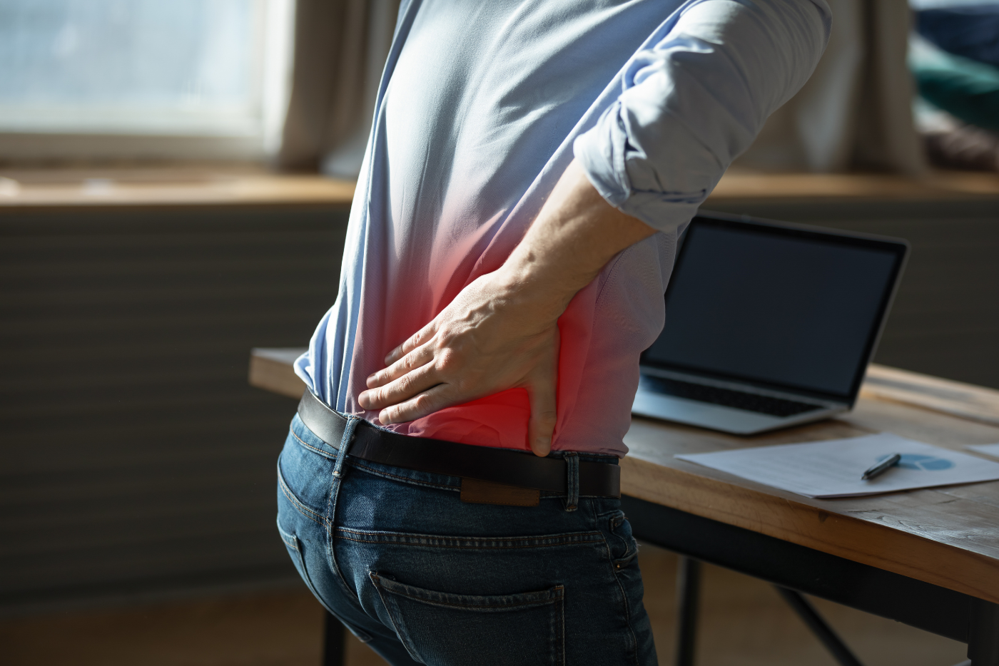 Kerap Diserang Sakit Belakang Selepas Bangun Tidur? Pakar Kongsi Petua Atasinya!