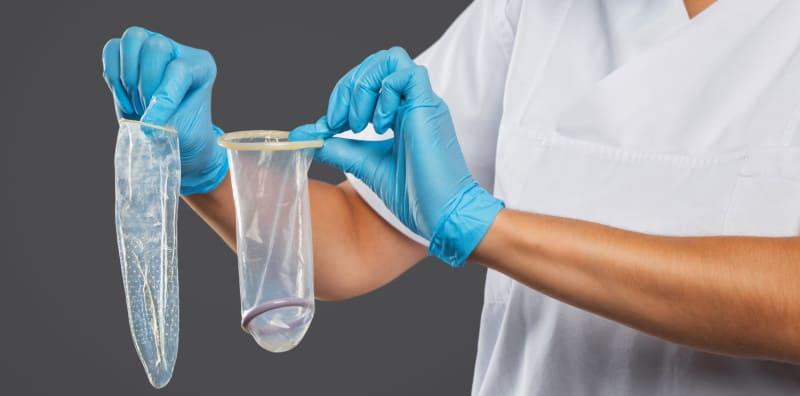 Kondom Untuk Wanita Pun Ada! Ini Beza Antara Kondom Lelaki & Kondom Perempuan