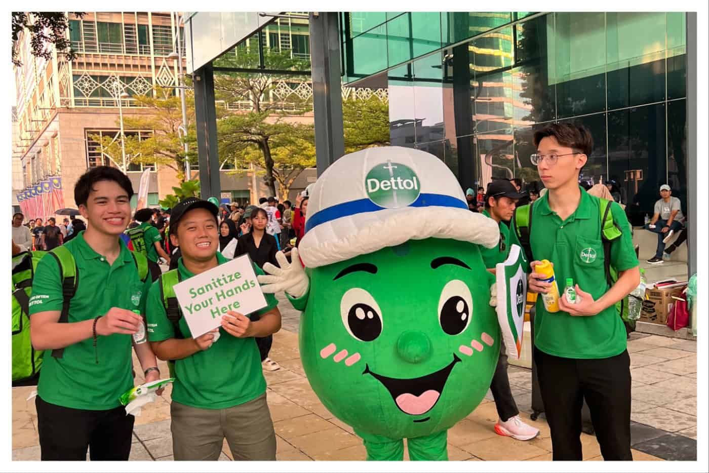 Sempena Hari Merdeka, Dettol Melangkah Lebih Jauh Dengan Inisiatif 'Selangkah Lebih, Selangkah Kasih'
