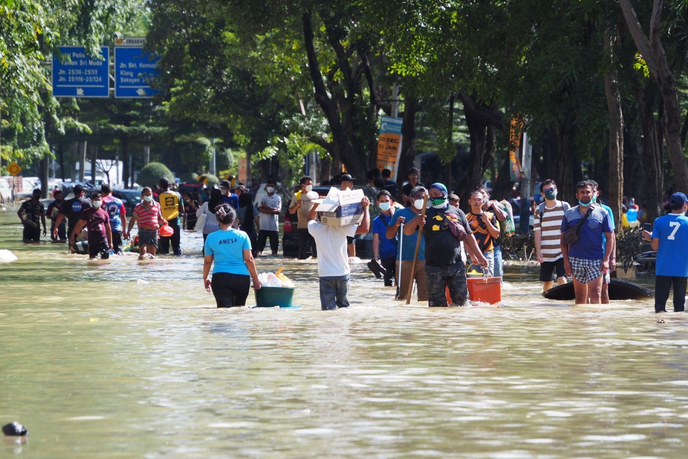 Jaga-Jaga Di Musim Tengkujuh, Ada Risiko Untuk 4 Jenis Penyakit Bawaan Banjir!